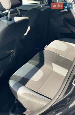 Универсал Ford Focus 2012 в 