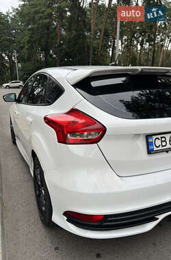 Хэтчбек Ford Focus 2016 в 