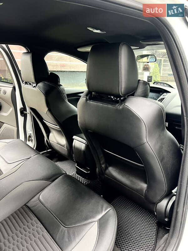 Хэтчбек Ford Focus 2016 в Чернигове фото 13 Хэтчбек Ford Focus 2016 в Чернигове