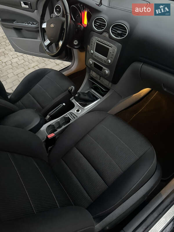 Універсал Ford Focus 2010 в Луцьку