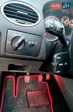 Седан Ford Focus 2007 в 