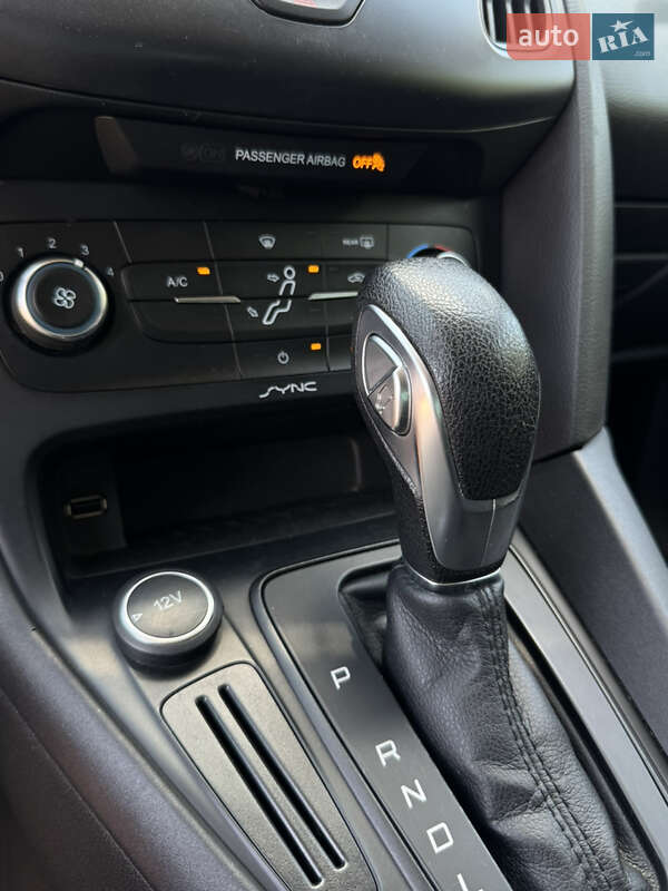 Седан Ford Focus 2015 в Запорожье