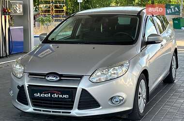 Универсал Ford Focus 2014 в 