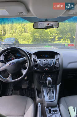 Седан Ford Focus 2014 в 