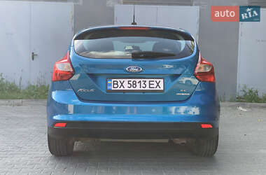 Хэтчбек Ford Focus 2014 в 
