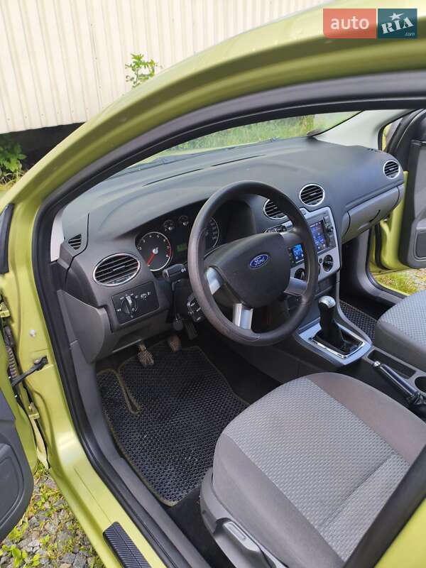 Хетчбек Ford Focus 2006 в Хмельницькому