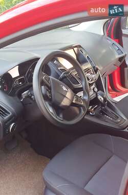 Хэтчбек Ford Focus 2017 в 