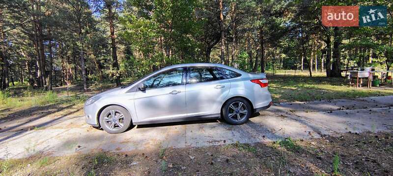 Седан Ford Focus 2013 в Бородянці