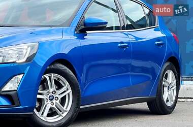 Хэтчбек Ford Focus 2020 в 