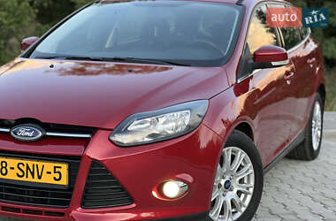 Универсал Ford Focus 2012 в 
