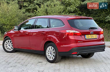 Универсал Ford Focus 2012 в 