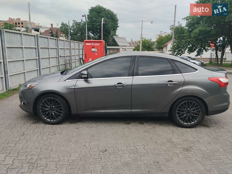 Седан Ford Focus 2013 в Львове