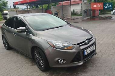 Седан Ford Focus 2013 в 