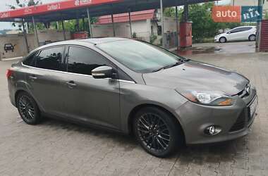 Седан Ford Focus 2013 в 