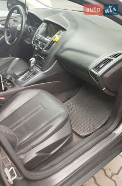 Седан Ford Focus 2013 в 