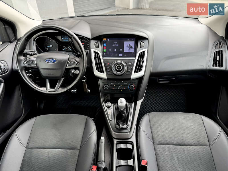 Седан Ford Focus 2015 в Виннице