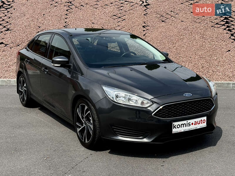 Седан Ford Focus 2015 в Виннице