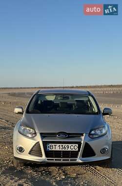 Седан Ford Focus 2013 в 