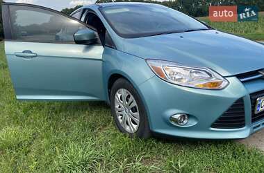 Седан Ford Focus 2011 в 
