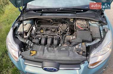 Седан Ford Focus 2011 в 