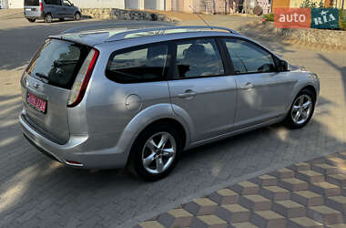 Универсал Ford Focus 2010 в 
