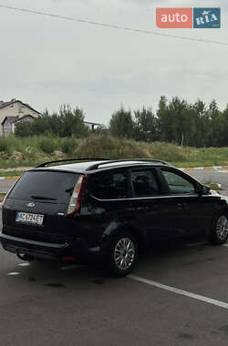 Универсал Ford Focus 2010 в 