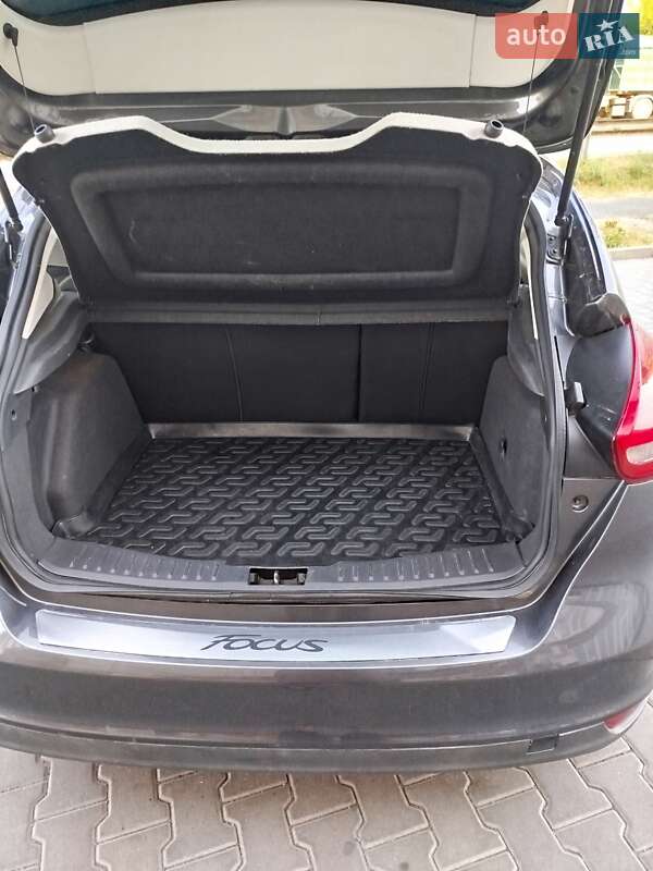 Хэтчбек Ford Focus 2015 в Одессе фото 8 Хэтчбек Ford Focus 2015 в Одессе