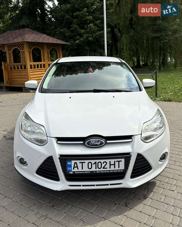 Седан Ford Focus 2012 в Черновцах