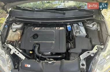 Универсал Ford Focus 2010 в 