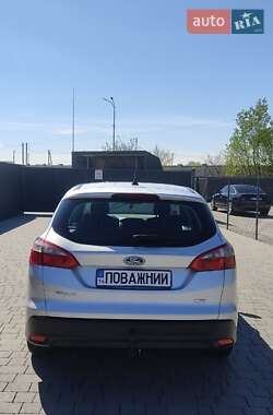 Универсал Ford Focus 2012 в 