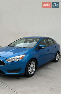Седан Ford Focus 2015 в 
