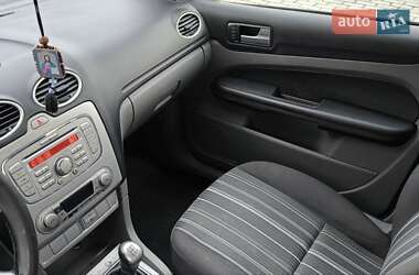 Седан Ford Focus 2008 в 