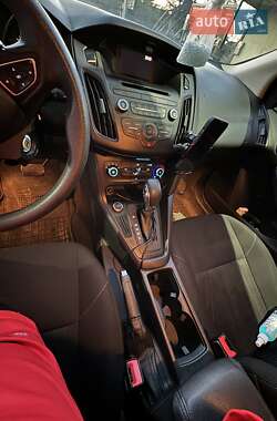 Седан Ford Focus 2017 в 
