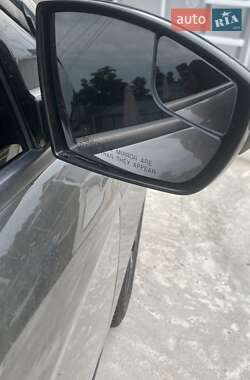 Седан Ford Focus 2015 в 