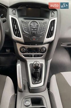 Универсал Ford Focus 2011 в 