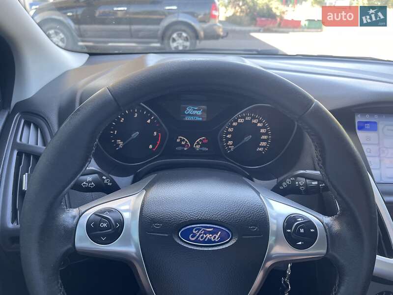 Хэтчбек Ford Focus 2014 в Николаеве