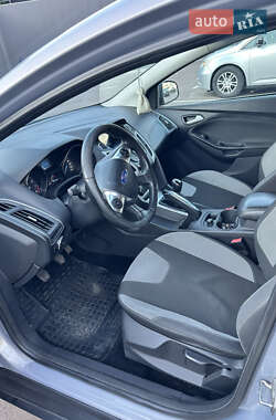 Хэтчбек Ford Focus 2013 в Киеве