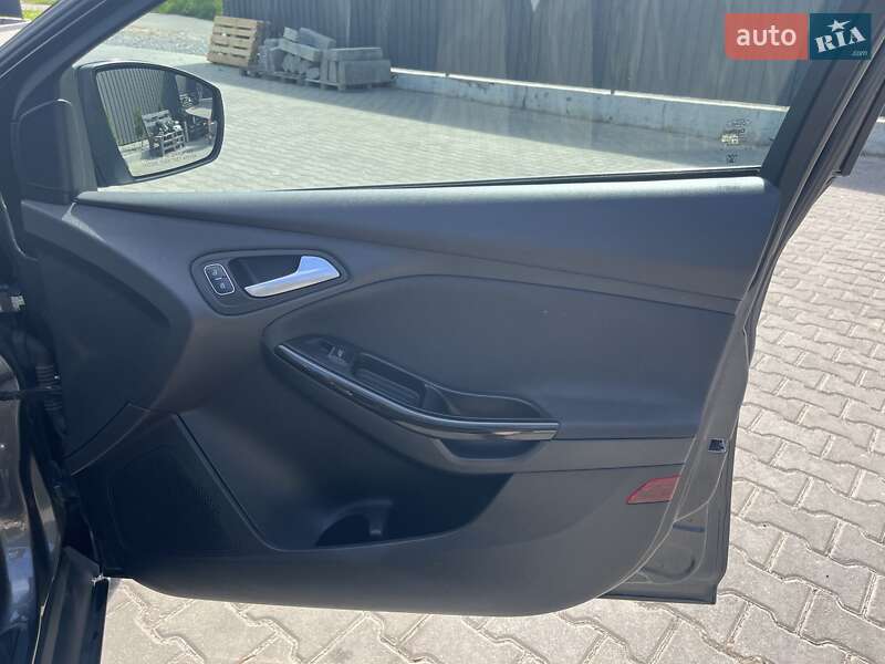 Хэтчбек Ford Focus 2016 в Фастове