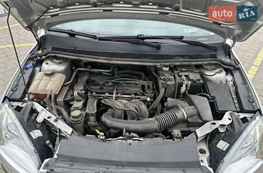 Седан Ford Focus 2006 в 