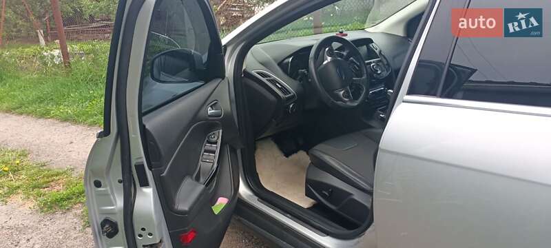 Хэтчбек Ford Focus 2014 в Хмельницком