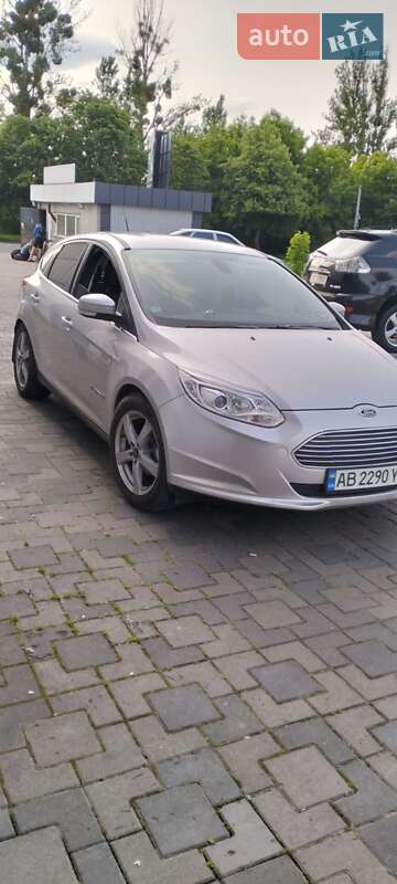 Хэтчбек Ford Focus 2014 в Хмельницком