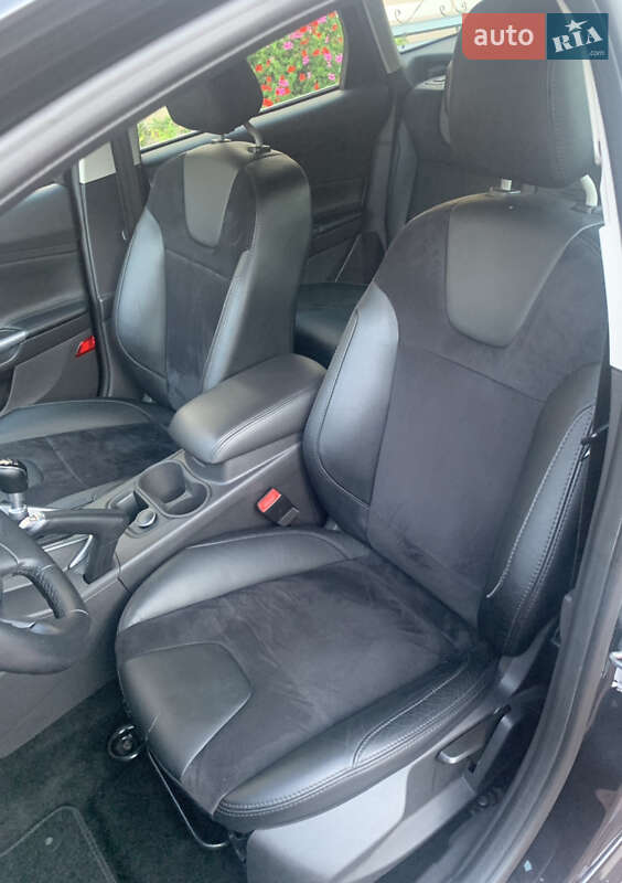 Универсал Ford Focus 2013 в Стрые