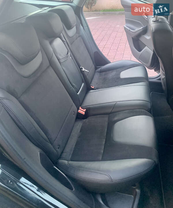 Универсал Ford Focus 2013 в Стрые