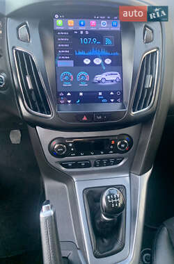 Универсал Ford Focus 2013 в 