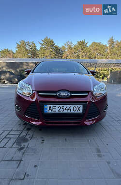 Хэтчбек Ford Focus 2014 в Днепре