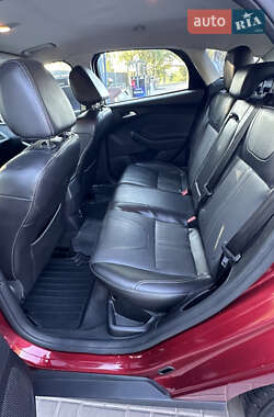 Хэтчбек Ford Focus 2014 в 