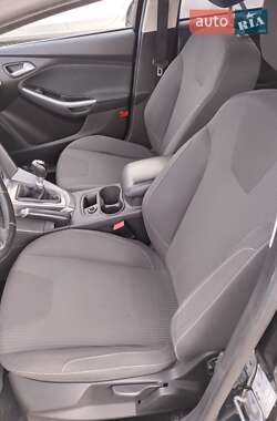 Универсал Ford Focus 2012 в 