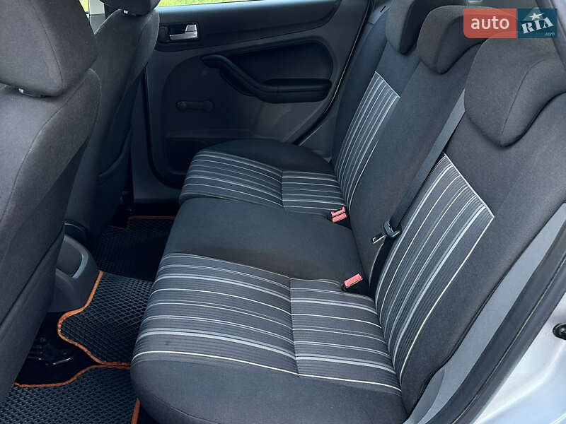 Универсал Ford Focus 2008 в Нетешине