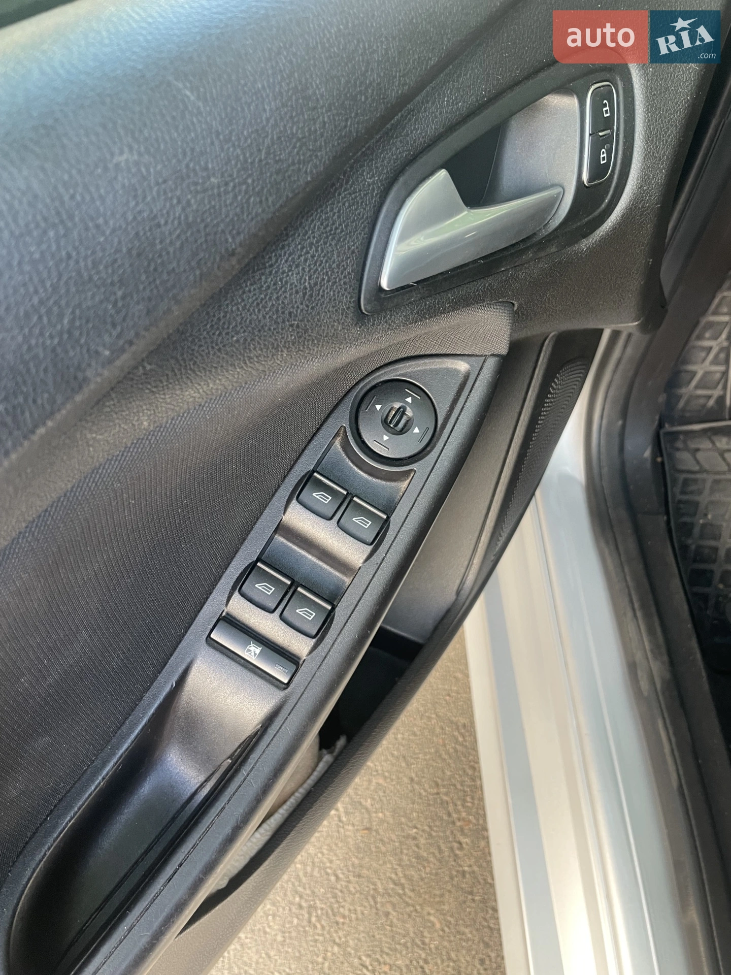 2015 Ford Focus - мініатюра 16