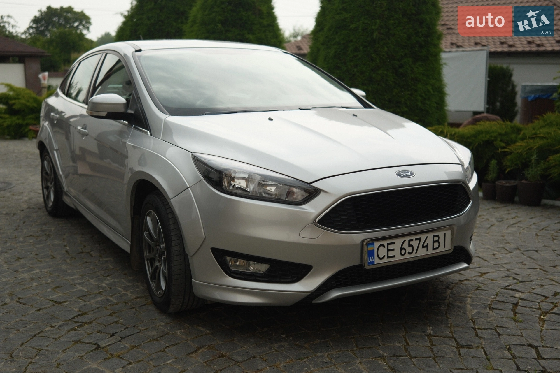 Ford Focus 2010 VIN WF0SXXGCDSAR44427 фото оголошення 3 з 21
